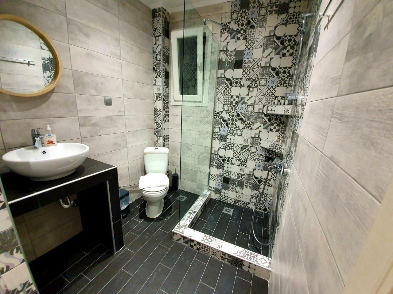 Cosmopolitan, Nilie Hospitality Mgmt Apartment Thessaloníki Luaran gambar